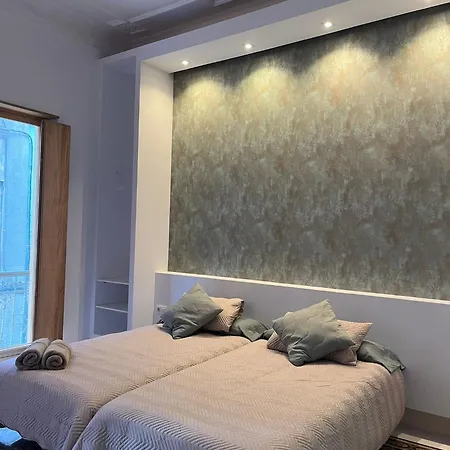 Trianasuites Lägenhet *